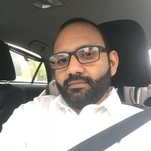 Meet your Posher, Sri satya sai karunakar